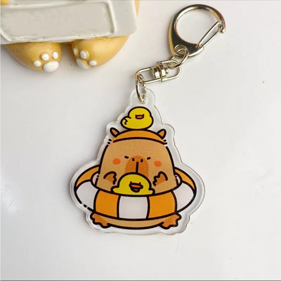 Capybara Keychain Key Chain - Picture 3 of 3